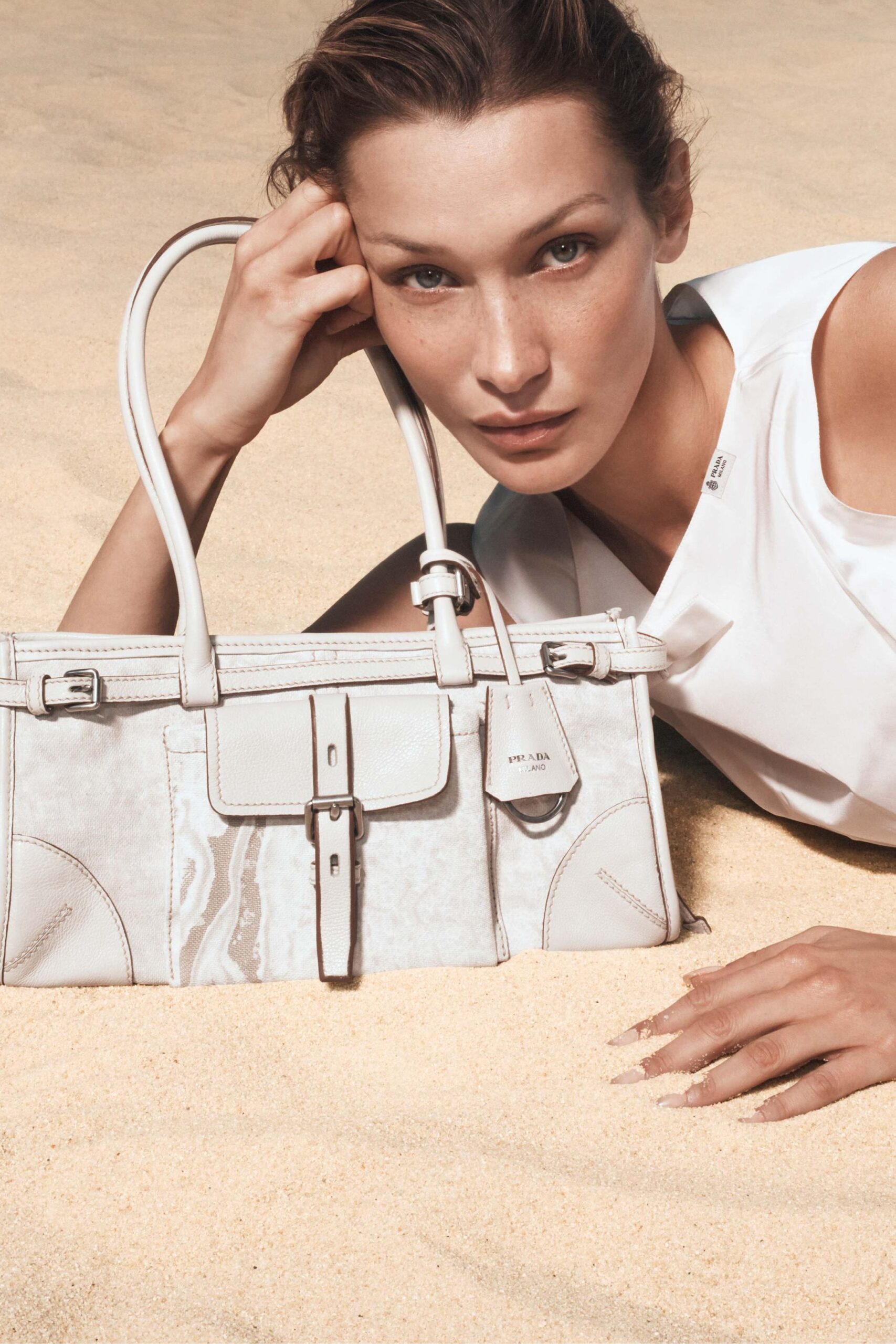 Light structured bag editorial