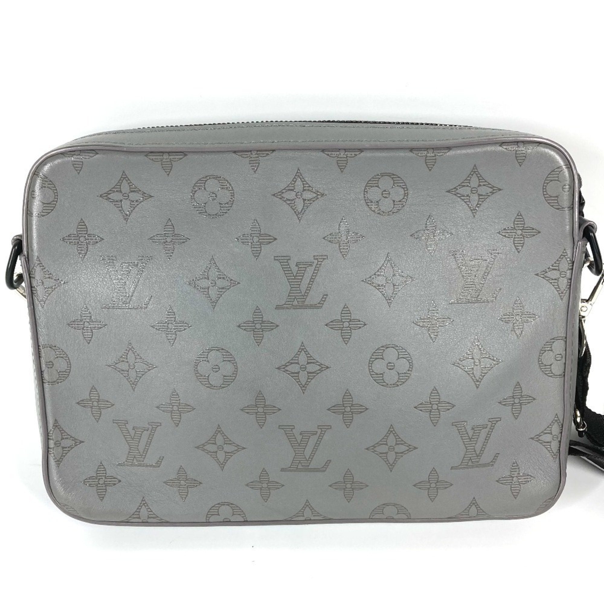 Louis Vuitton Monogram Canvas Gray Clutch Bags - Product Image 2