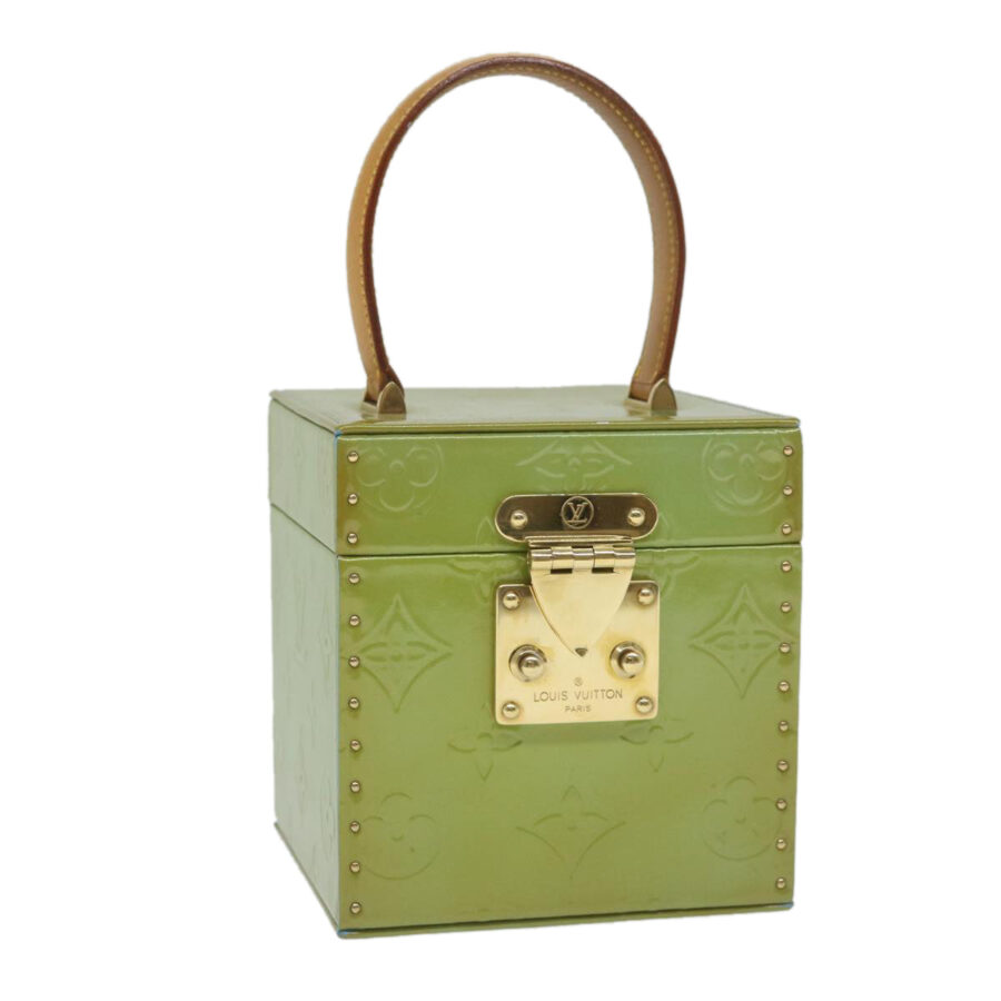 LOUIS VUITTON Monogram Vernis Bleecker Pouch Baby Blue LV Auth tb940 | Studio Nafay
