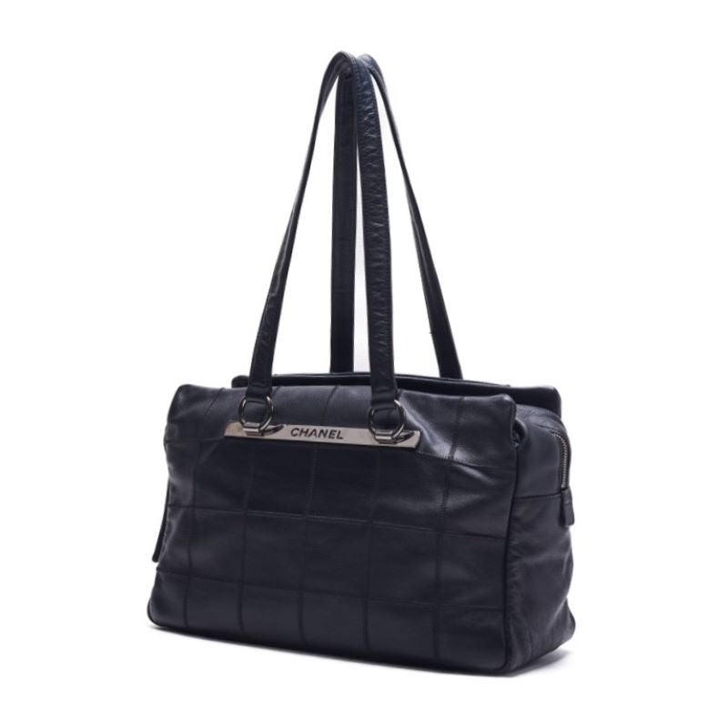 CHANEL CHOCOLATE BAR LOGO MARKING ULTRASETCH BOSTON TORTBACK CABIAS SKIN BLACK (Silver G) HANDBACK LADY BAG HYBRAND ( Ship) HYBRAND SHOP ONLINE SHOP | Studio Nafay