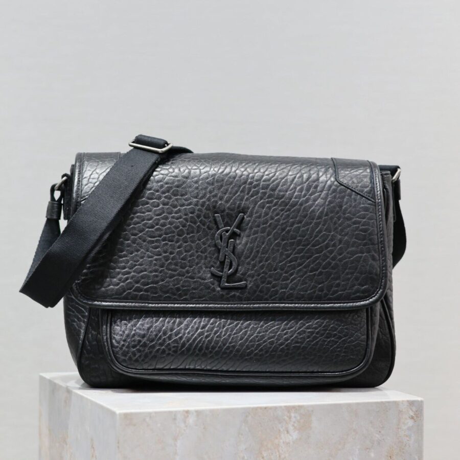 NIKI LARGE 32 IN BLACK ELEPHANT PATTERN LAMBSKIN | Studio Nafay