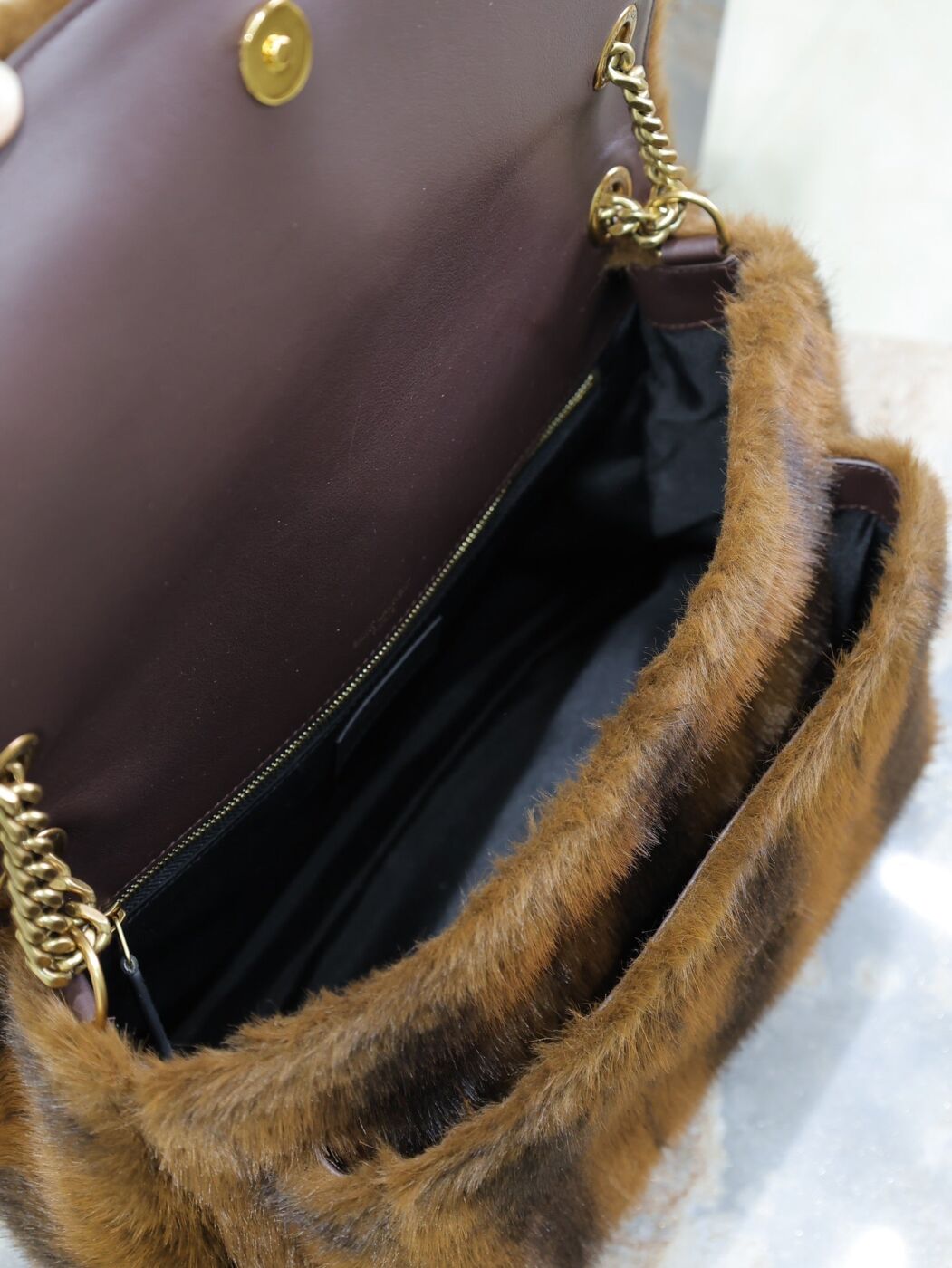 NIKI كبير 32 IN Coffe بني MINK FUR إكسسوارات ذهبية