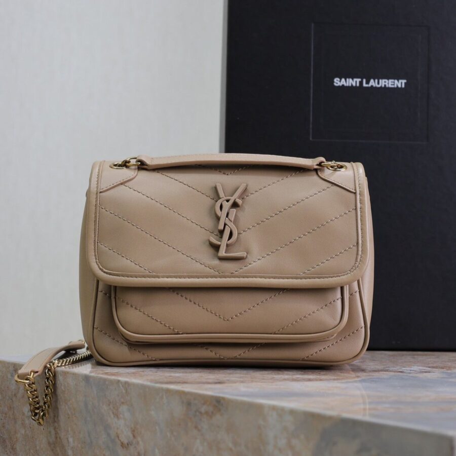 NIKI BABY 22 IN LIGHT BROWN LAMBSKIN COPPER CHAIN | Studio Nafay