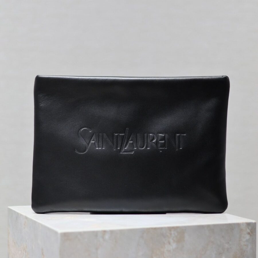 POUCH 30 IN BLACK CALFSKIN WITH EMBOSSED LOGO | Studio Nafay