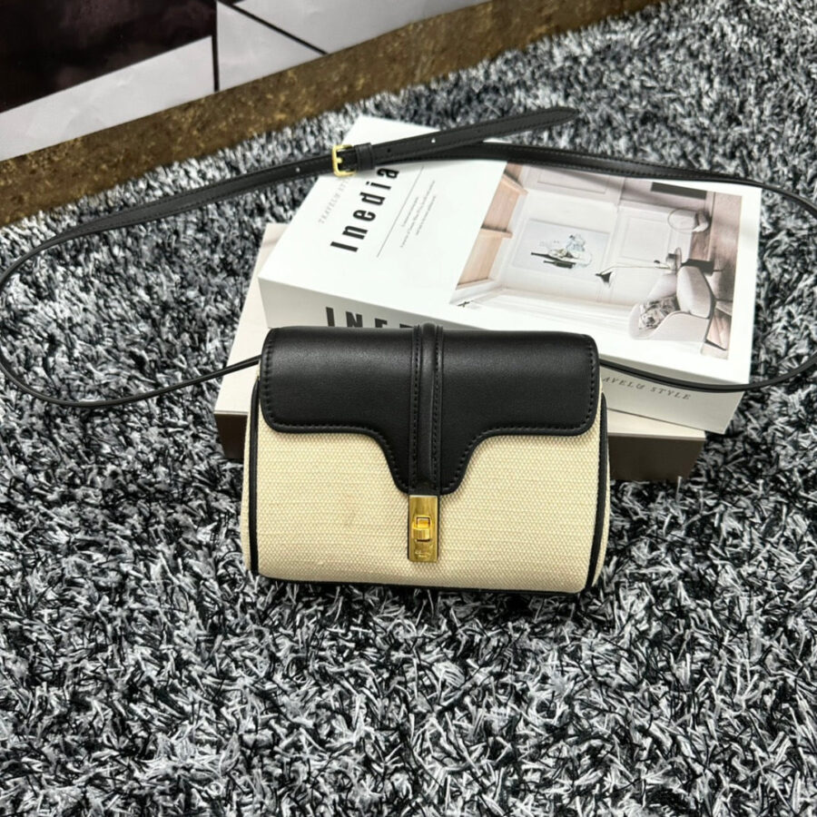 CLASSIC MINI 18 WHITE BLACK CALFSKIN | Studio Nafay
