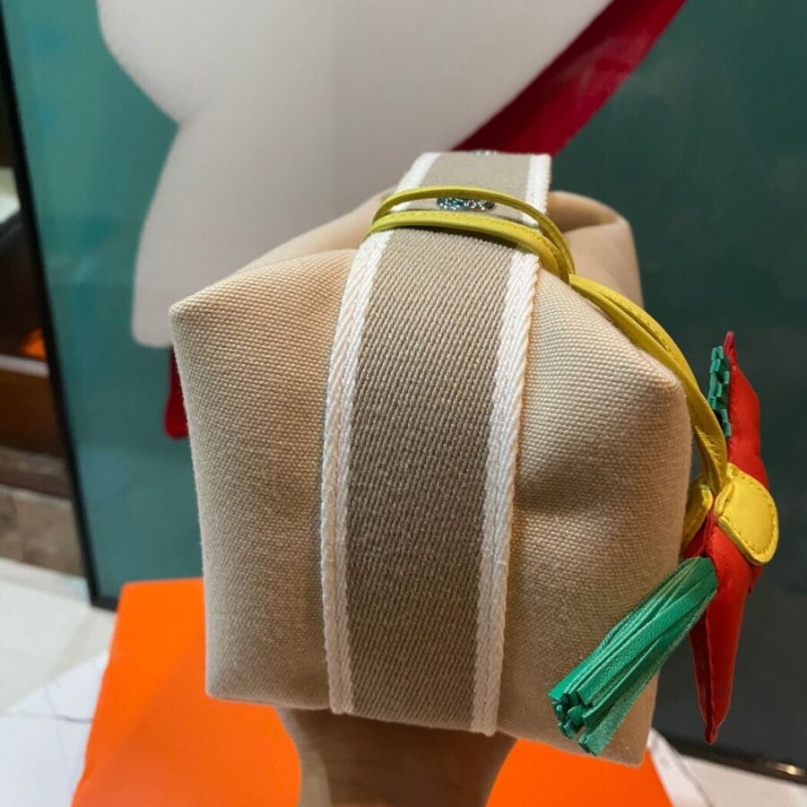 Designer handbag khaki – front view