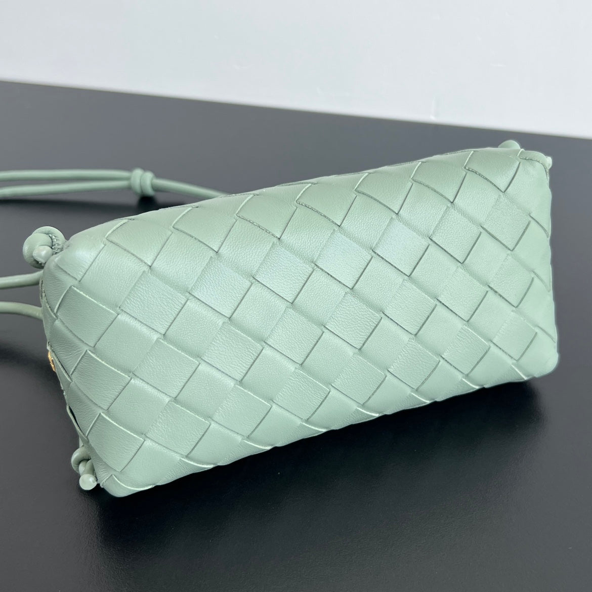 Studio Nafay – Concert Pouch 18.5cm – Light Green Lambskin