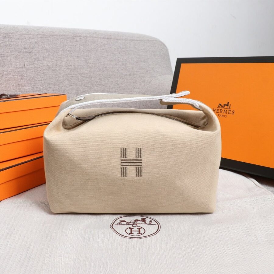 Designer handbag beige – front view