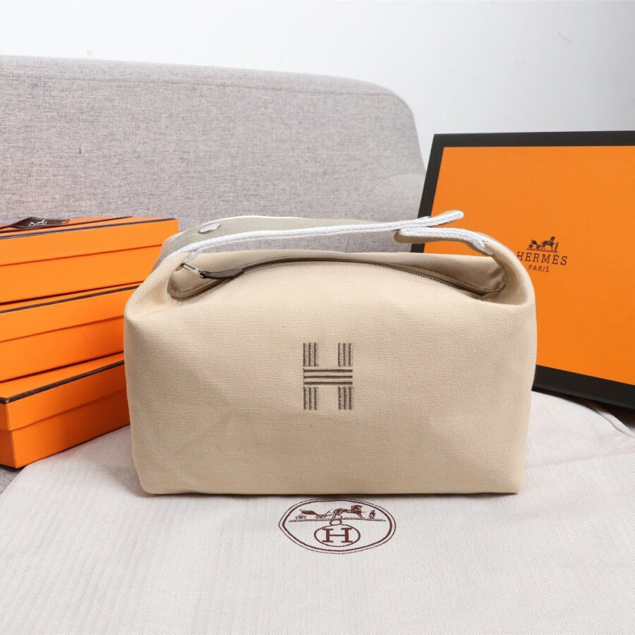 Designer handbag beige – front view