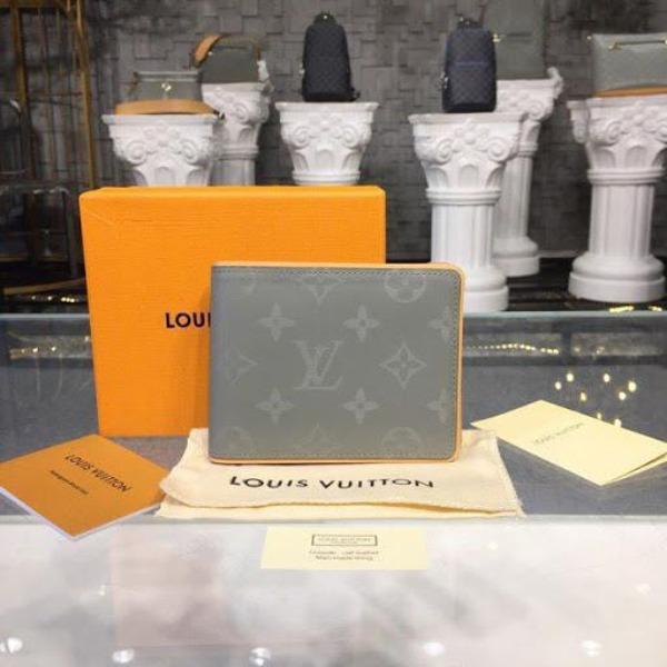 Louis Vuitton Fall-Winter Multiple Wallet Monogram Titanium - Product Image 2