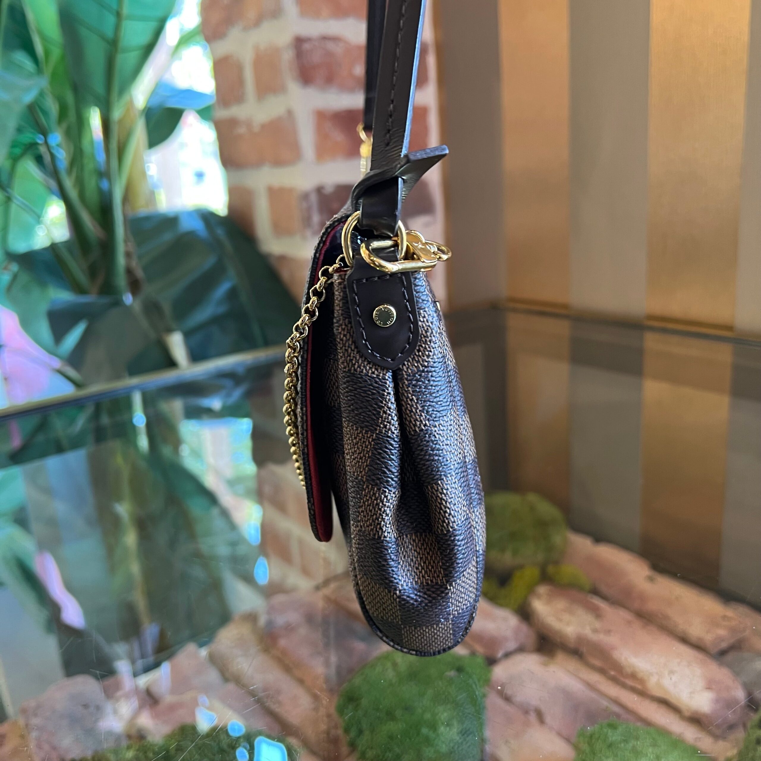 LOUIS VUITTON Favorite MM Damier Ebene Canvas Crossbody Bag - Product Image 2