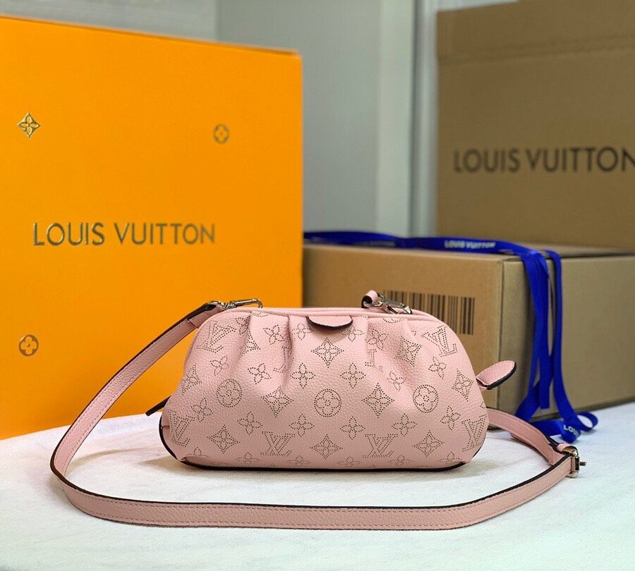 Designer Handbags Louis Vuitton 123 | Studio Nafay