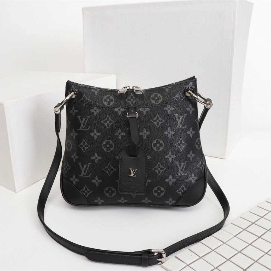 Designer Handbags Louis Vuitton 188 | Studio Nafay